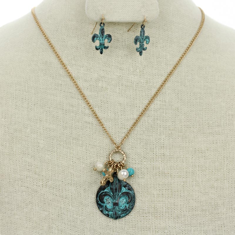 Fleur De Lis Necklace Set - Image 2