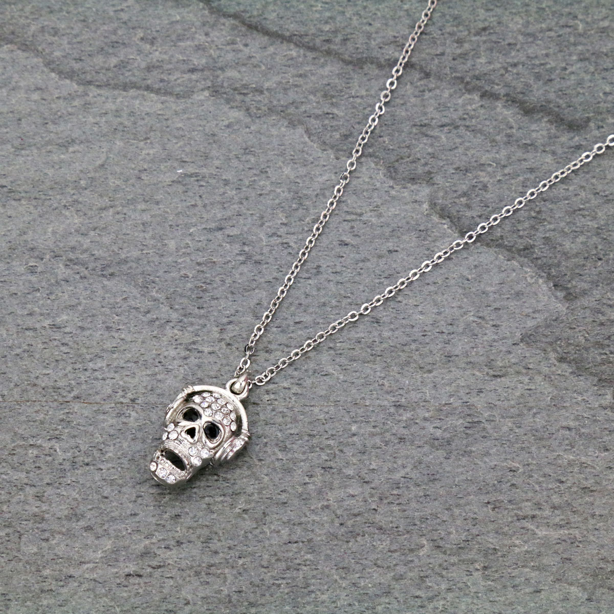 Skull Pendant Necklace
