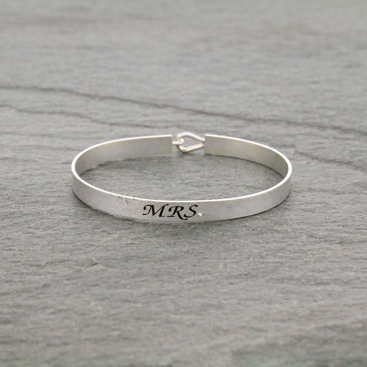 Fashion "MRS." Inspiration Bangle Bracelet