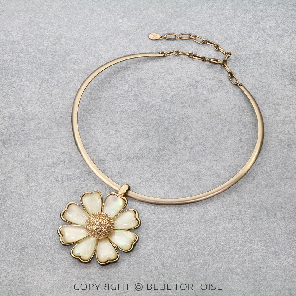 JJ Gold Flower Pendant Choker Necklace