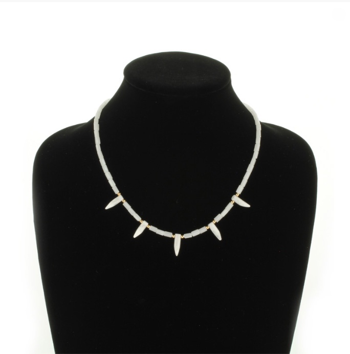 Fashion Style Necklace - Image 2