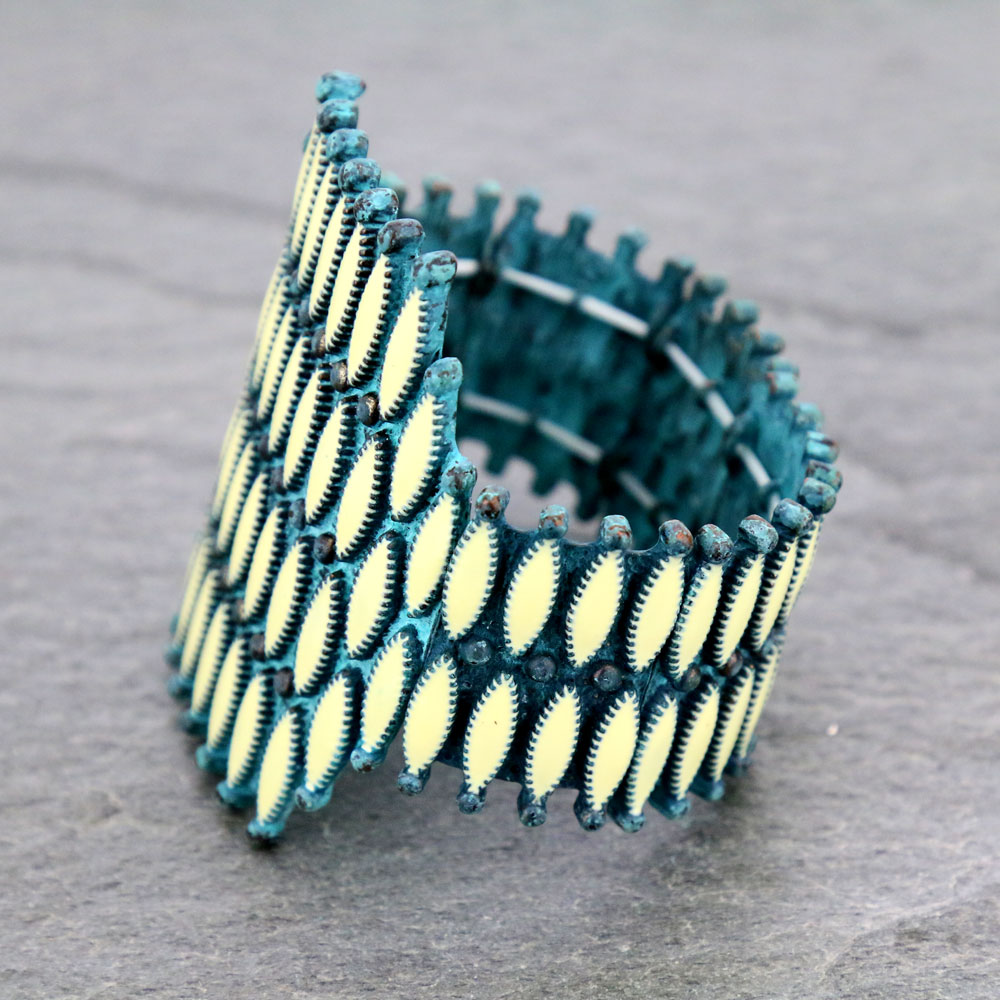 Western Style Stretch Bracelet - Image 2