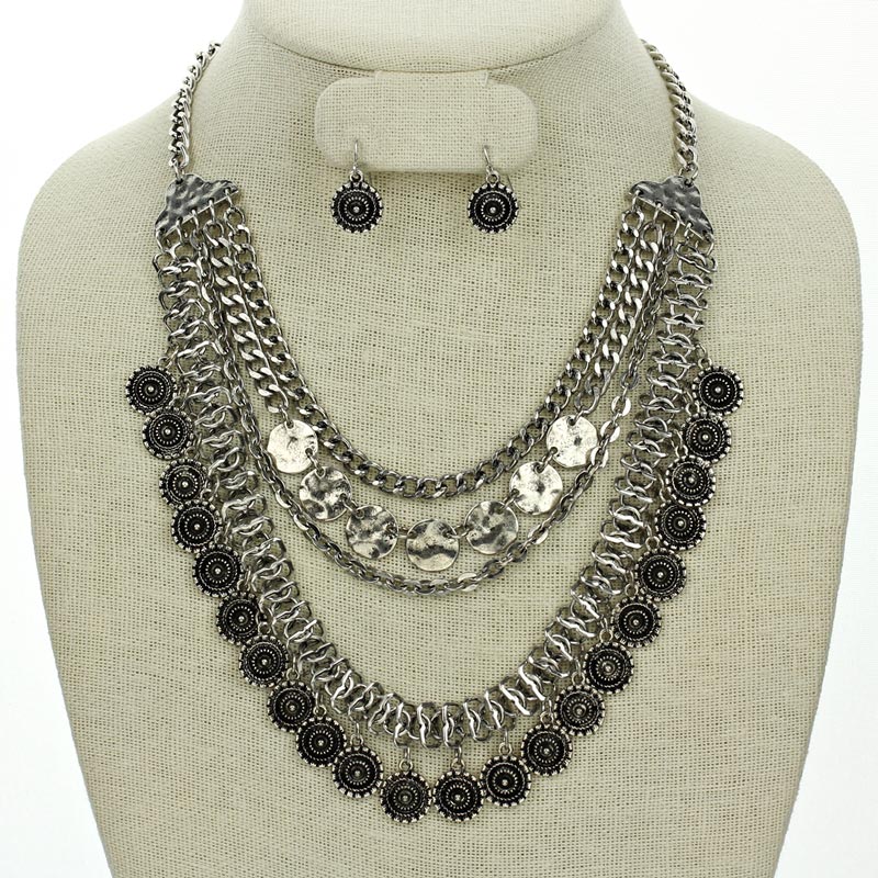 Fashion Necklace Set