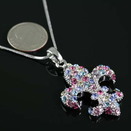 Medium Fleur De Lis Pendant Necklace