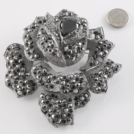 Fashion Crystal Flower Brooch