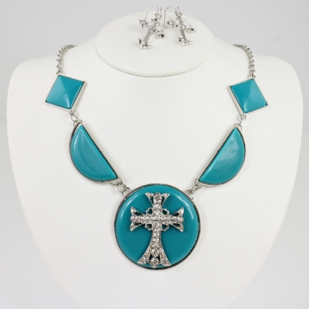 Cross Necklace Set