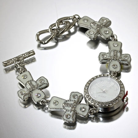 Cross Link Style Watch
