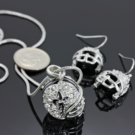 Football Helmet w/Fleur De Lis Logo Necklace Set