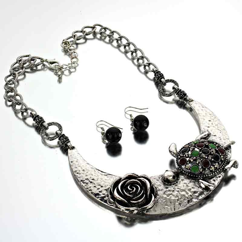 Turtle Necklace Set