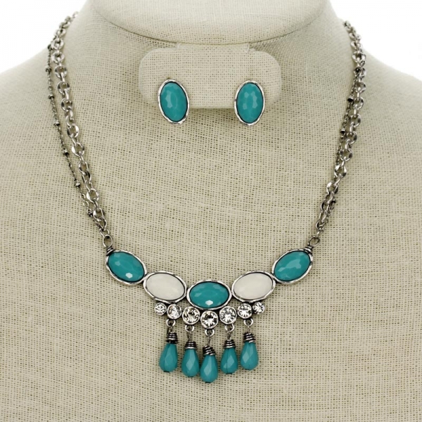 Fashion Necklace Set