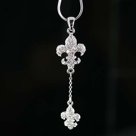 Fleur De Lis Pendant Necklace