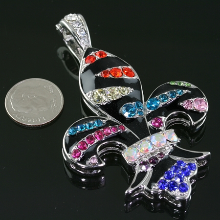 Fleur De Lis Flexible Magnetic Loop Pendant