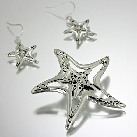 Star Fish Pendant Set