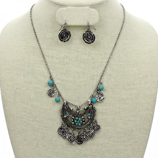 Turquoise Necklace Set