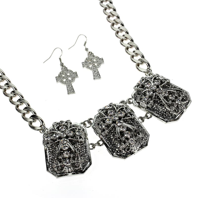 Cross Necklace Set
