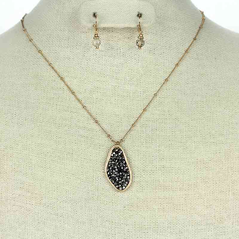 Fashion Necklace Set