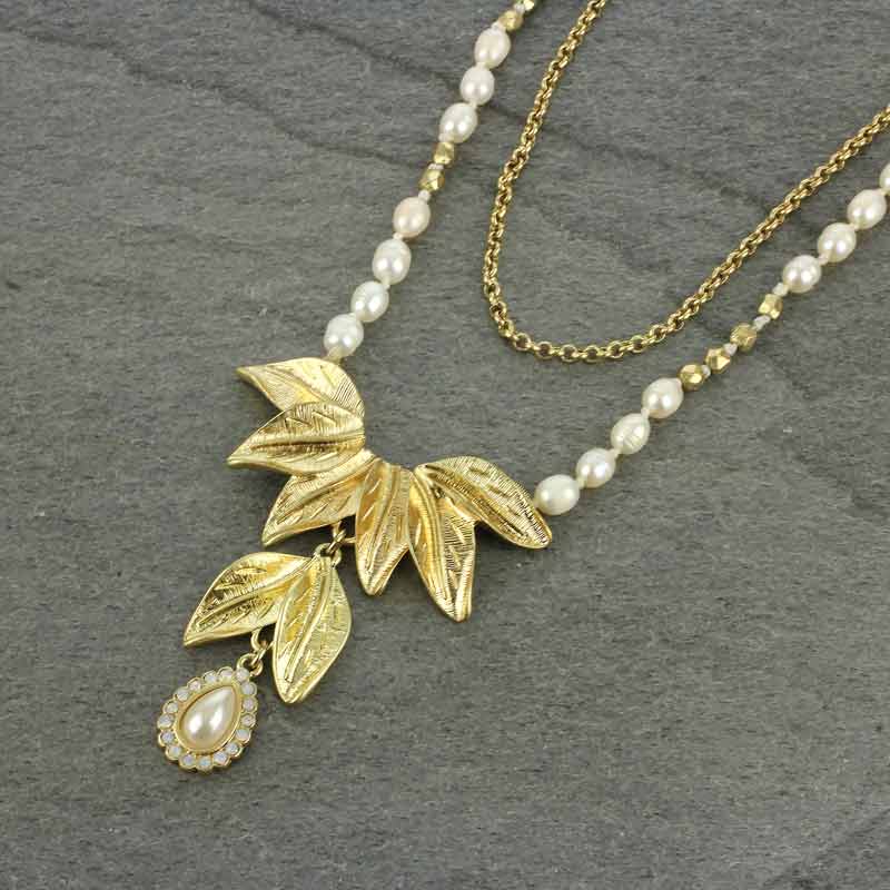 JJ Gold Leaves Pearl Necklace