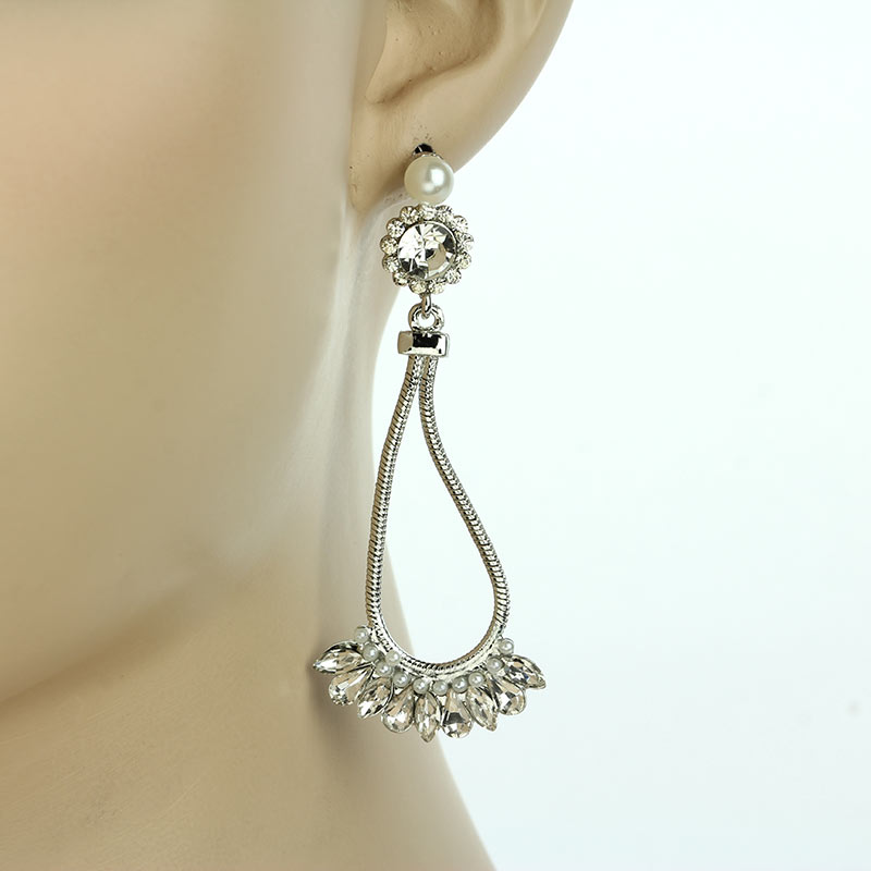 Fashion Rhinestone Post Earrings