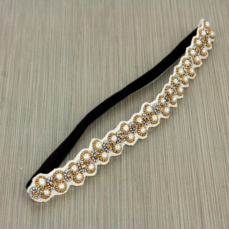 Fashion Pearl and Beads Headband - Image 2