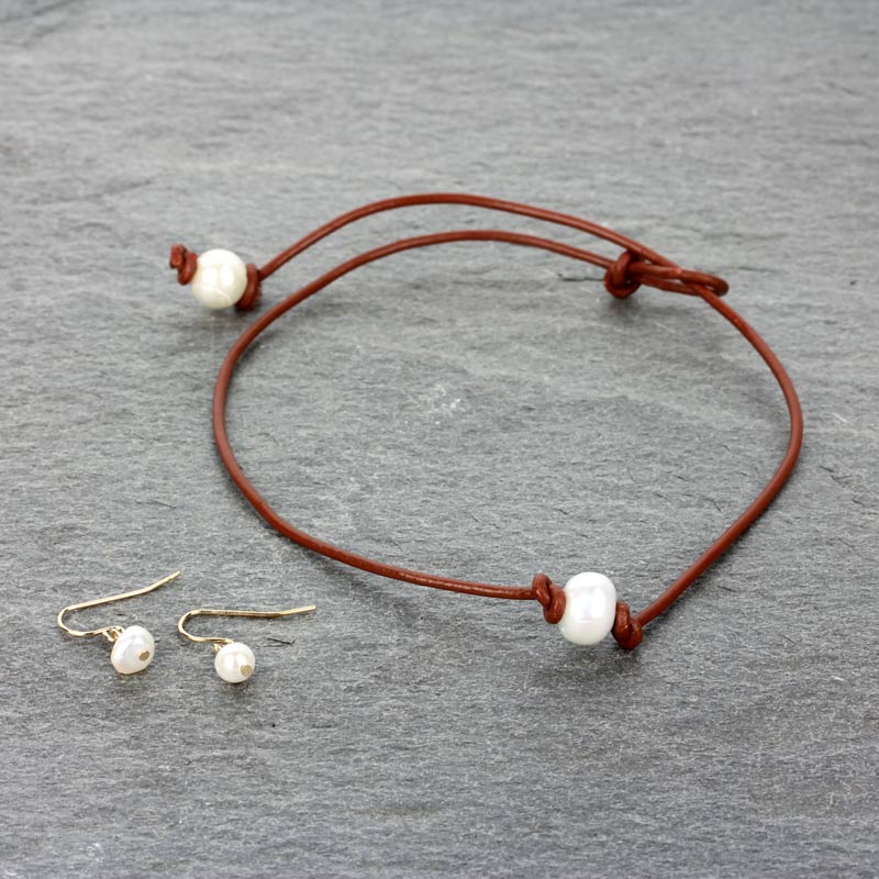 Fashion Pearl Necklace Set