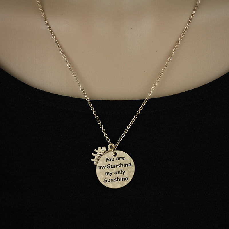 Fashion Pendant Necklace - Image 2