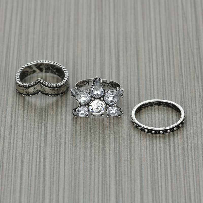 Fashion Multiple Ring - Image 2