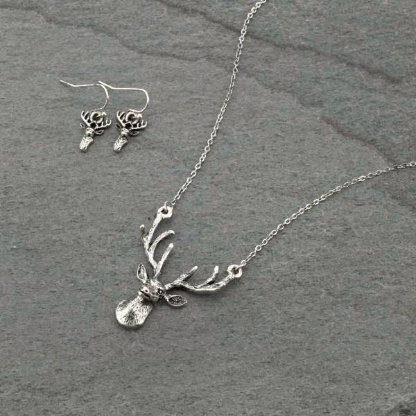 Deer Necklace Set