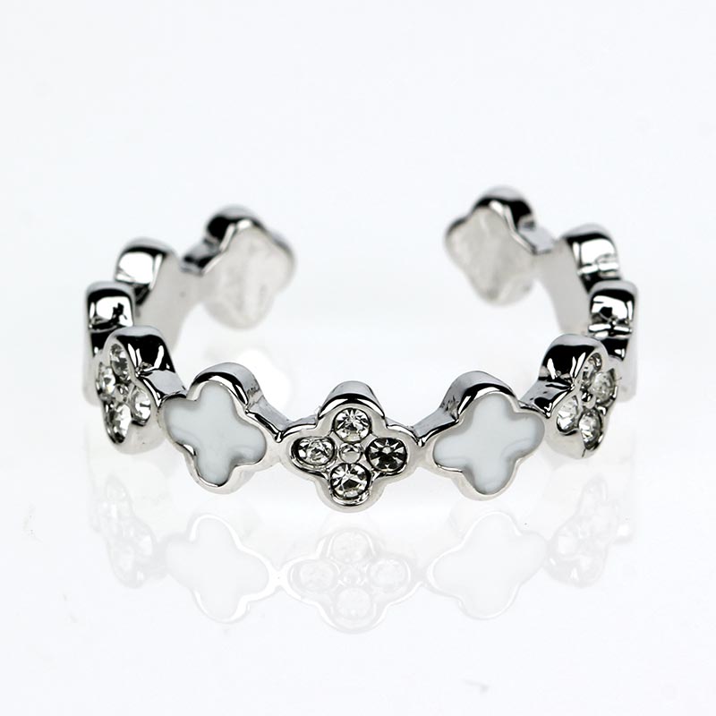 Fashion Ring