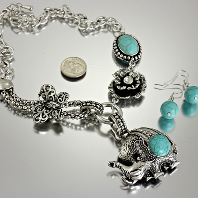 Turquoise Necklace Set