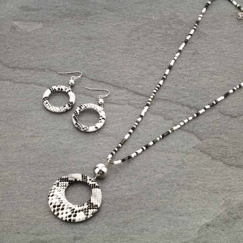 Snake Skin with Seed Bead Necklace Set