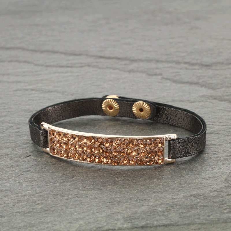 Fashion Rhinestone Button Leather Bracelet - Image 2