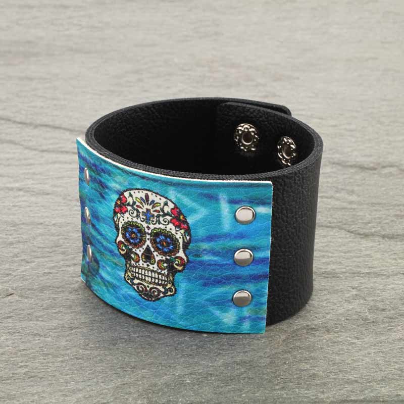 Western Sugar Skull Print Button Leather Bracelet - Image 4