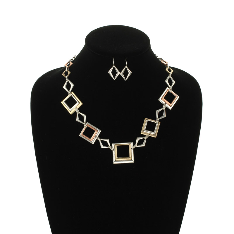 Western Style Necklace Set - Image 2