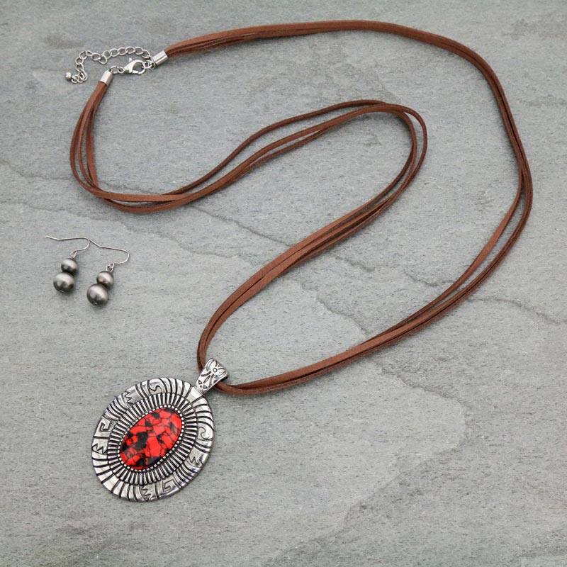 Western Style Leather Necklace Set