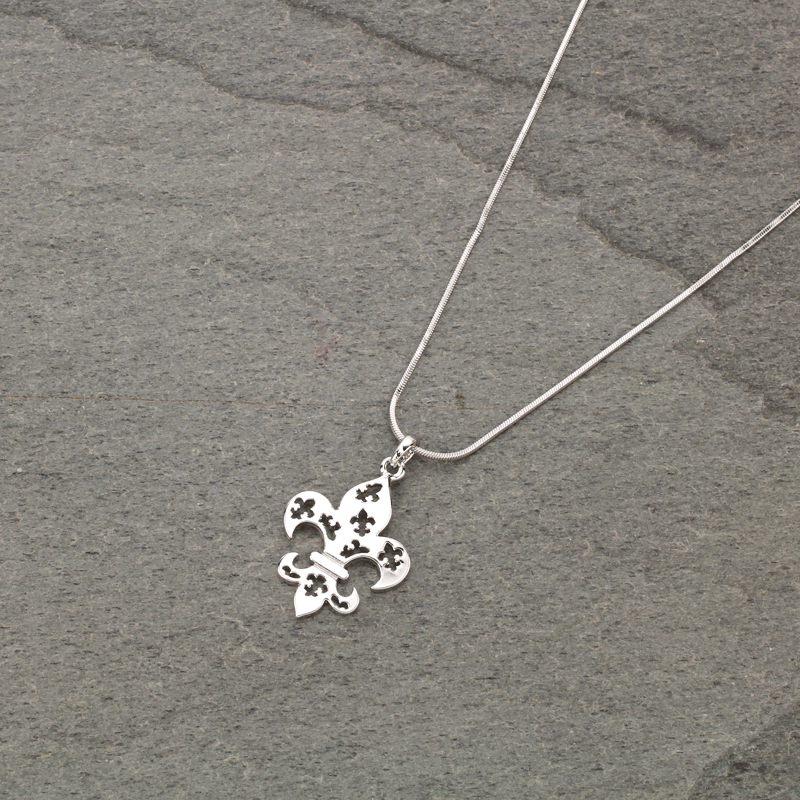Fleur De Lis Pendant Necklace