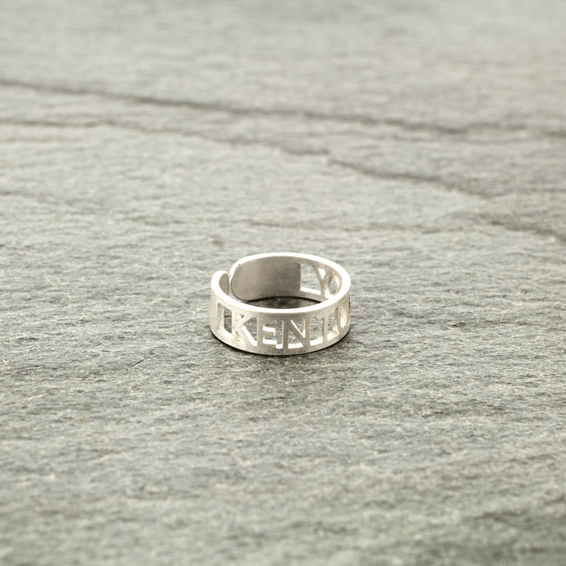 Fashion Kentucky Ring