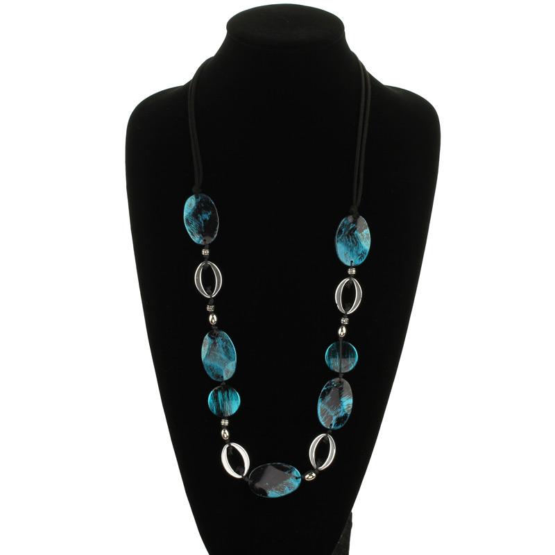 Acrylic Bead with Wood Necklace - Image 2