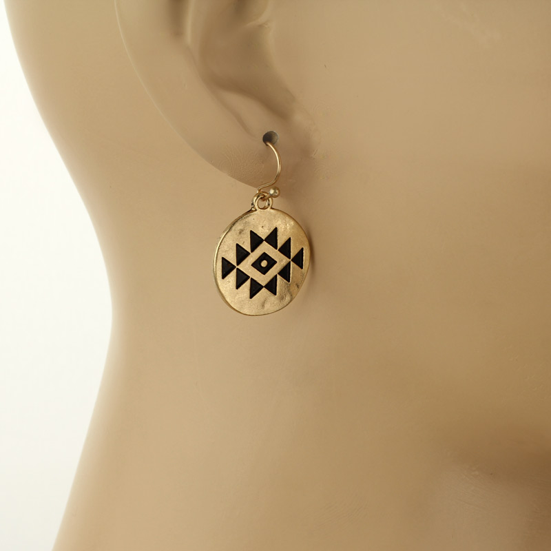 Western Design Fish Hook Earrings - Image 2