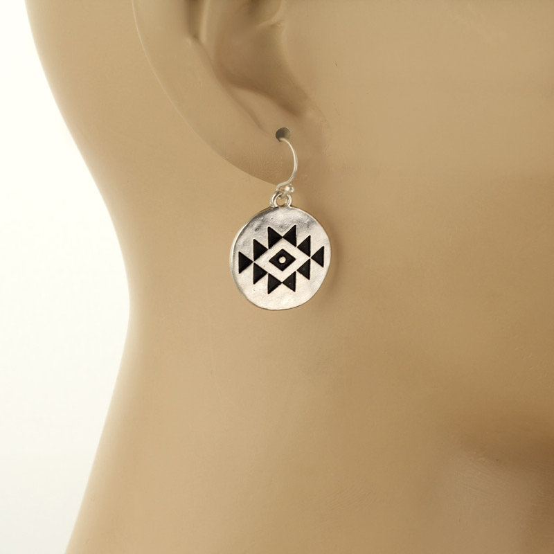 Western Design Fish Hook Earrings - Image 2
