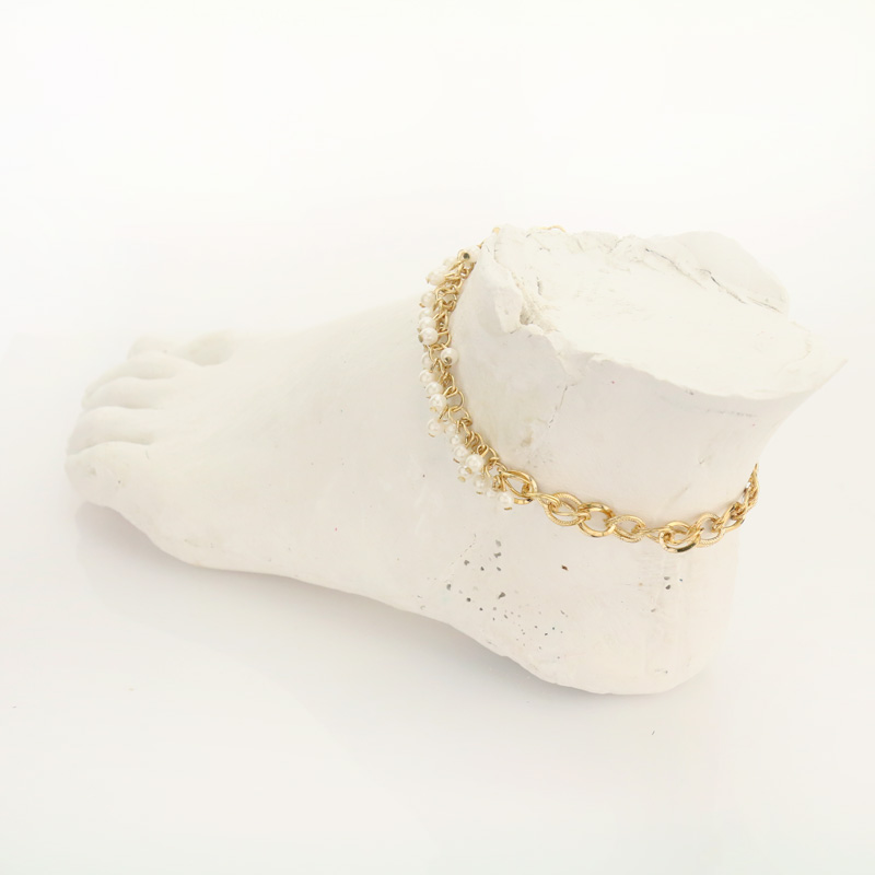 Fashion Chain w/ Pearl Anklet - Image 2
