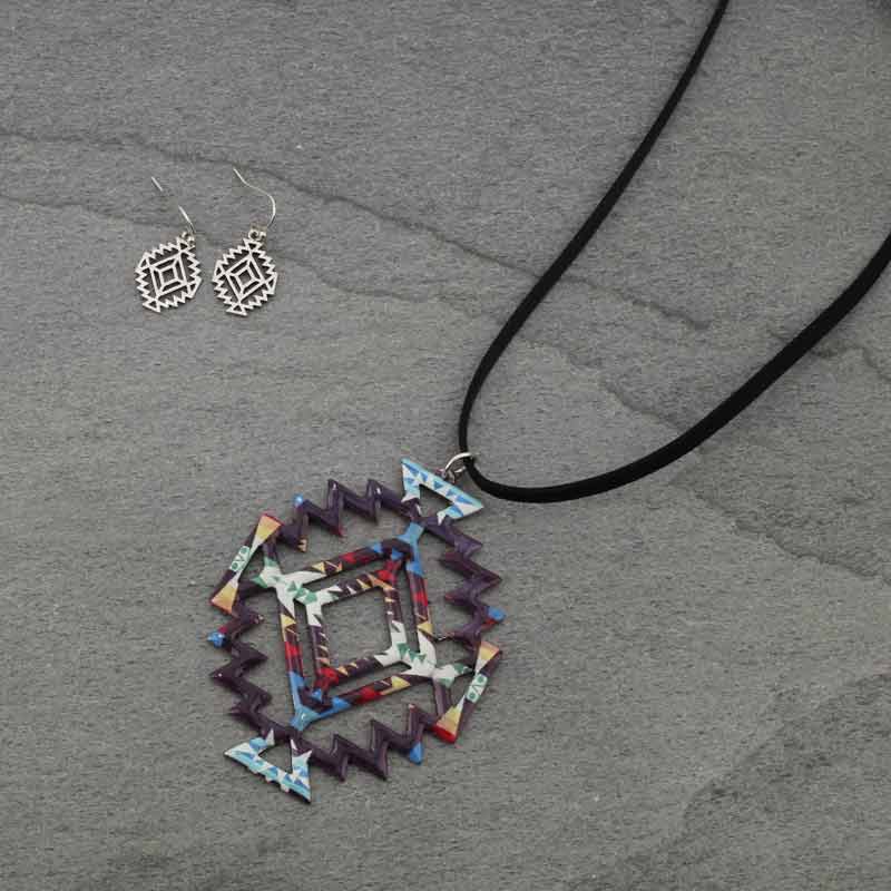 Western Design Print Suede Long Necklace Set