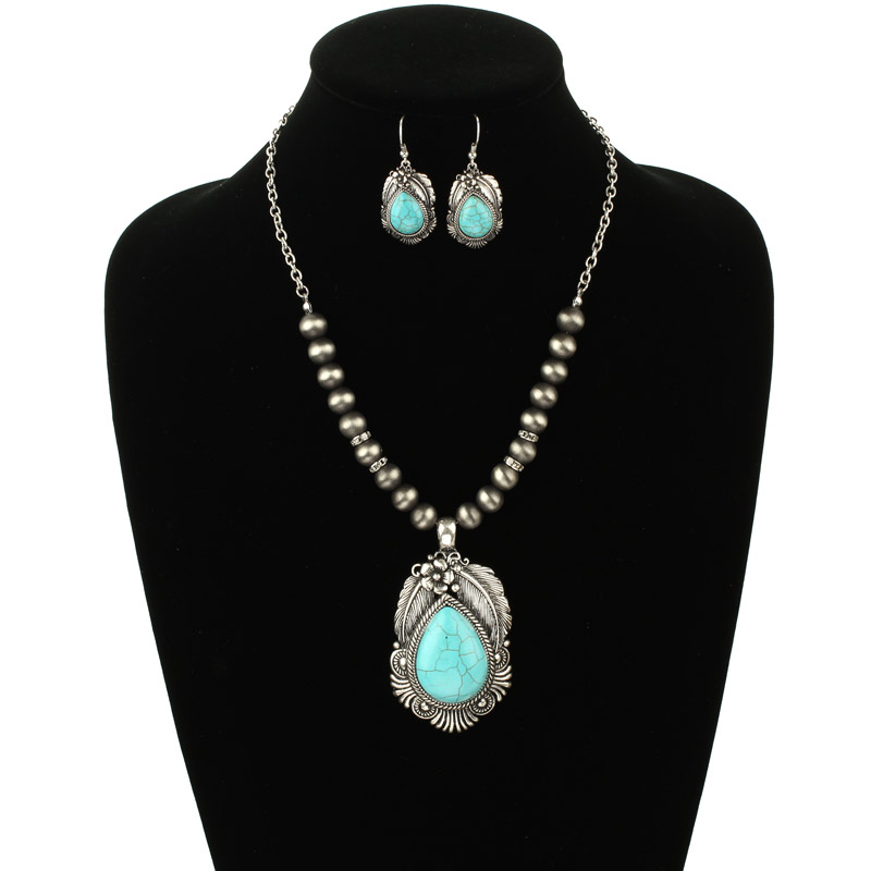 Western Style Oval Necklace Set - Image 2