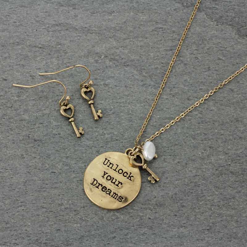 "UNLOCK YOUR DREAMS" Necklcae Set