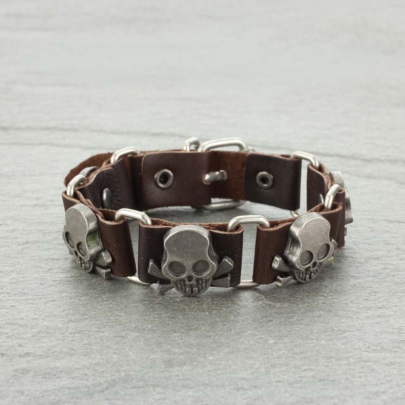 Skulls Links Buckle Leather Bracelet