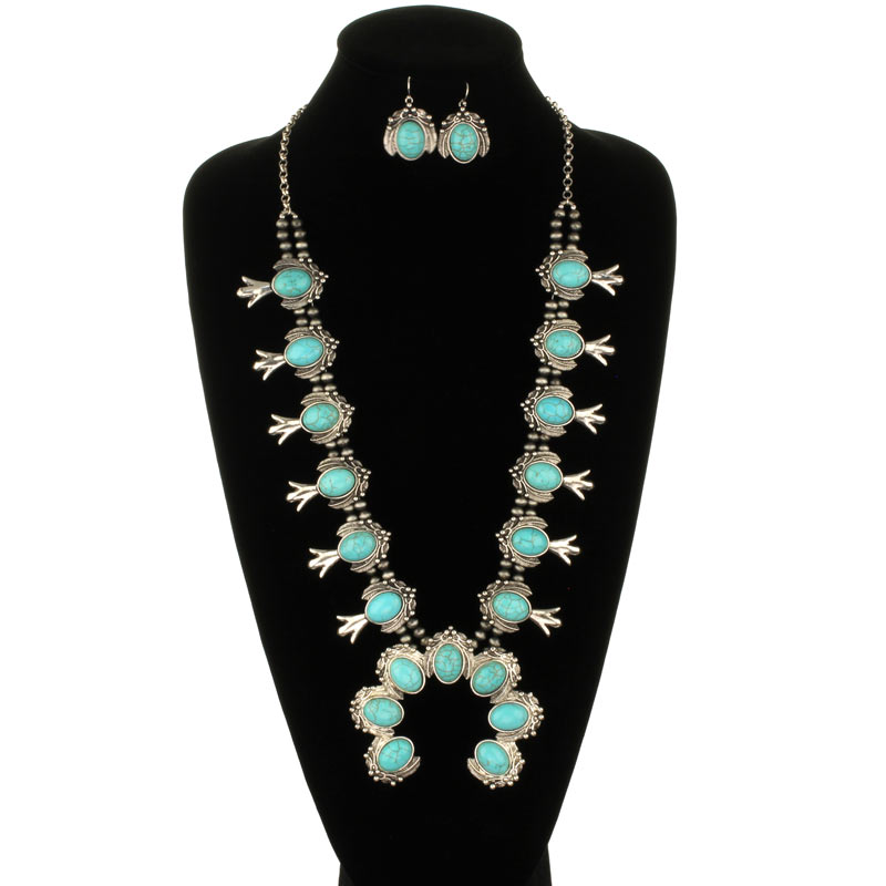 Navajo Style Squash Blossom Necklace Set - Image 2