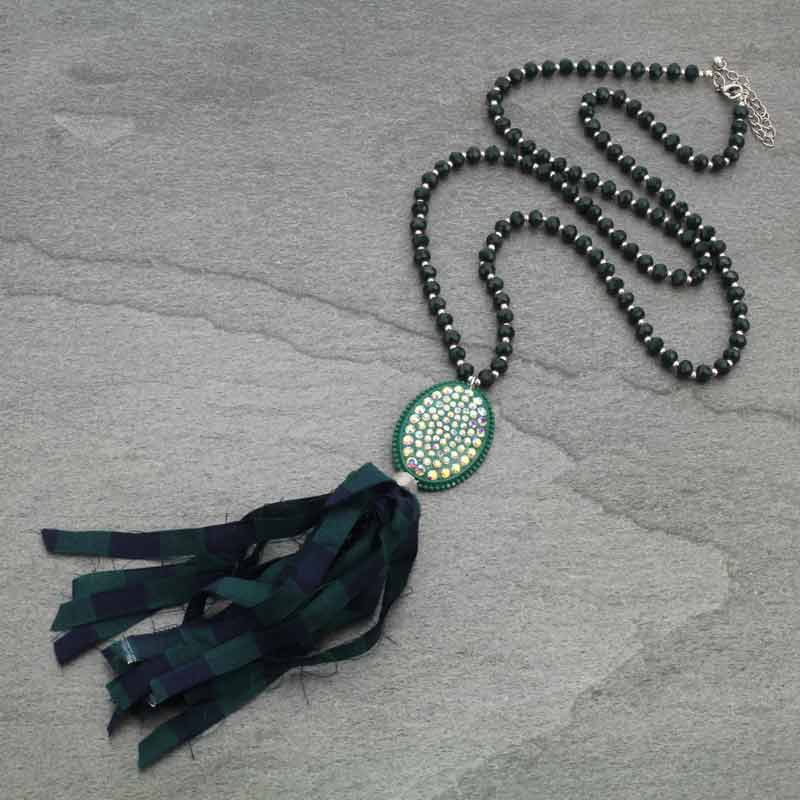 Glass Bead with Plaid Tassel Pendant Necklace