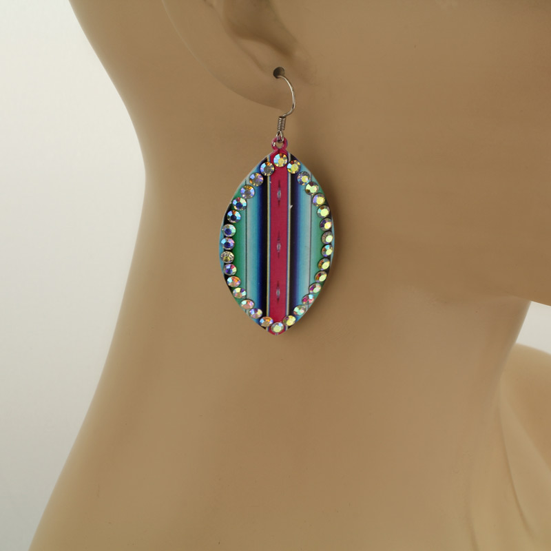 Feather Metal Patterned Fish Hook Earrings - Image 2