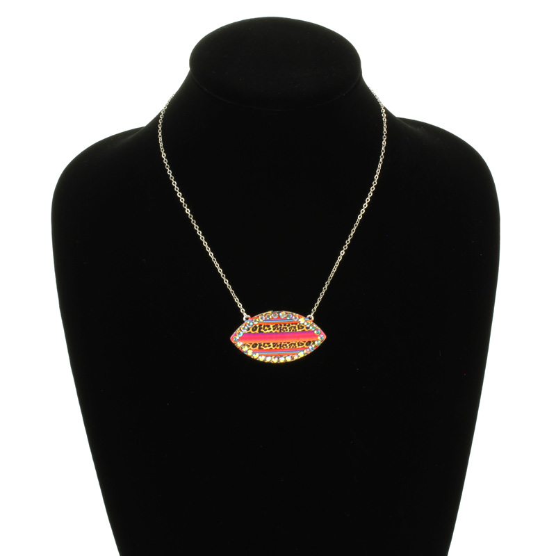 Patterned Pendant Necklace - Image 2