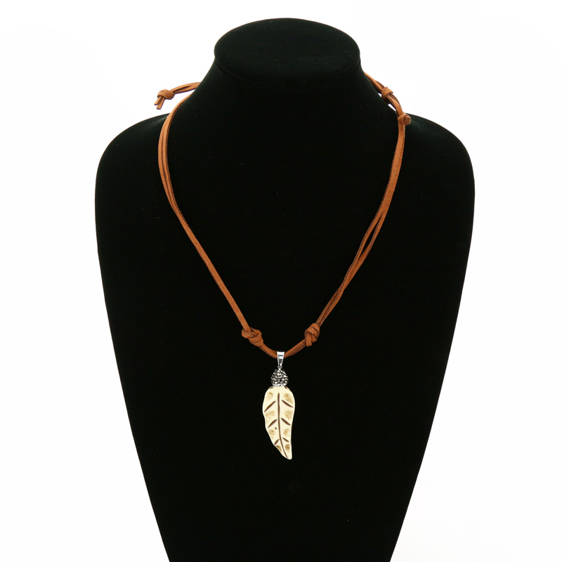 Western leaf Adjustable Leather Necklace - Image 2