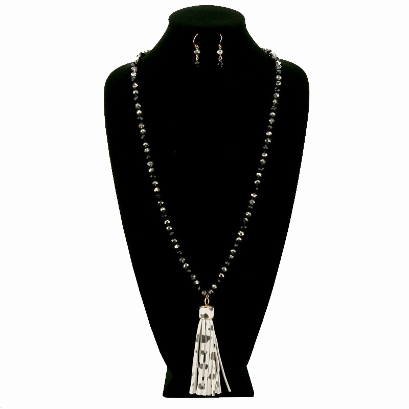 Glass Bead With Tassel Necklace Set - Image 2